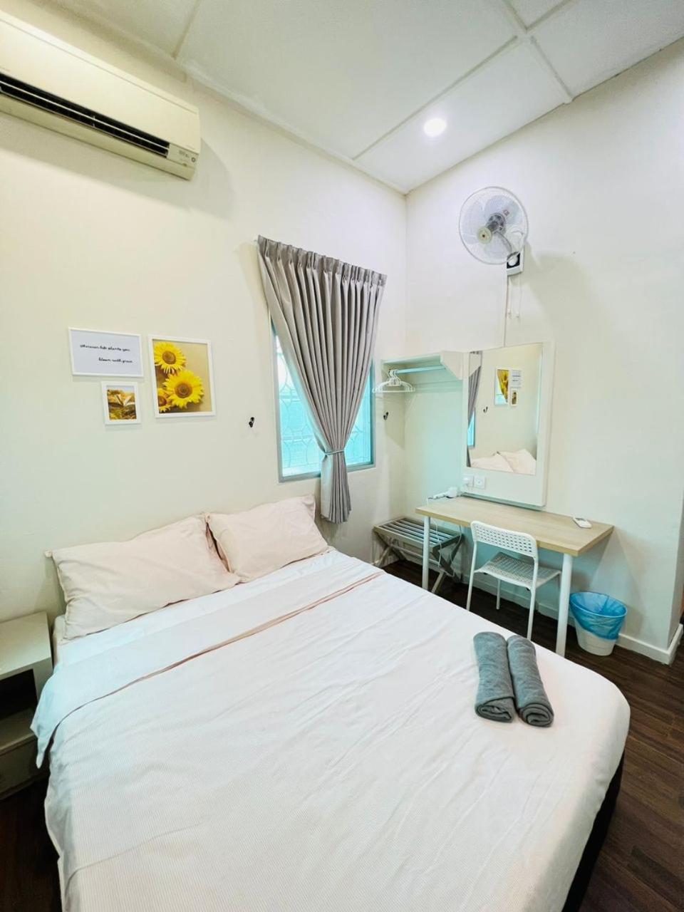 Myroom Georgetown, Off Jalan Burma, Gurney Drive Exterior foto